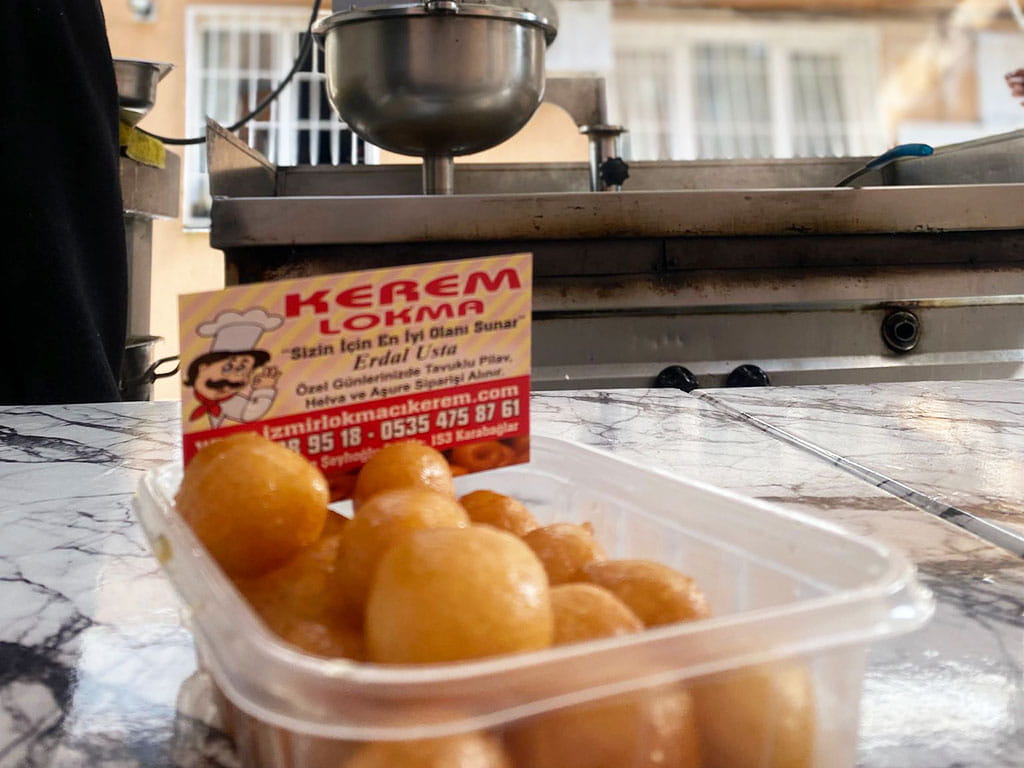 İzmir Lokmacı
